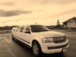 Kitchener Limousine Service - Kitchener Wedding Limo